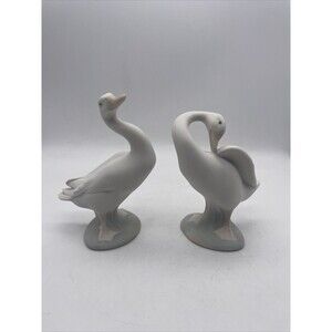 Lladro Goose "Little Duck" Porcelain Collectible Figurines  Matte Finish No Box